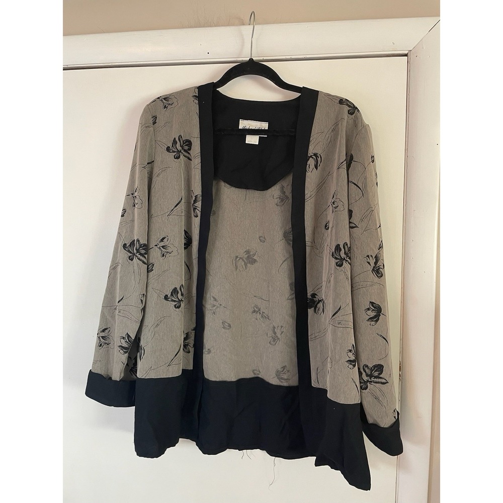 MICHAEL BLAKE Women's Blazer floral Sz 16 Sleeves  black and white